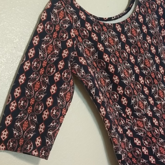 Hollister Short-Sleeve Patterned Skater Dress - Picture 5 of 7